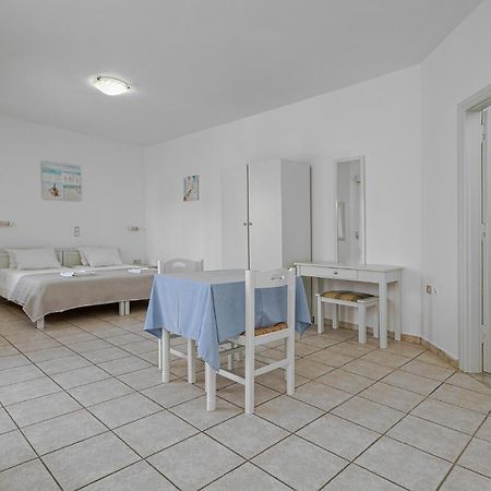 Marias Studios And Apartments Platanés المظهر الخارجي الصورة