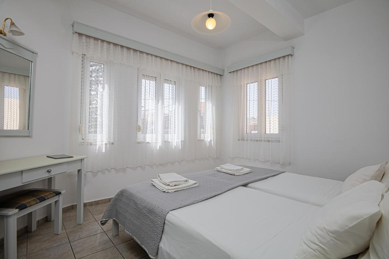 Marias Studios And Apartments Platanés الغرفة الصورة